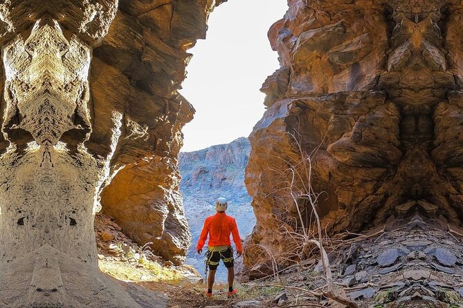 Via Ferrata in Gran Canaria. Vertical adventure park. Small groups - The route: medium-level adrenaline with real vertical moments