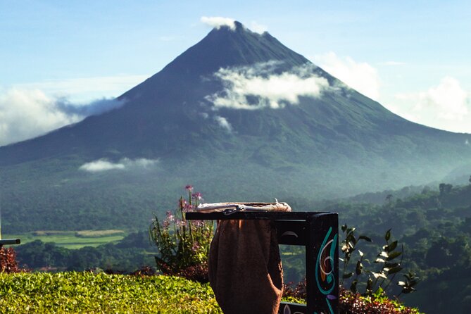 Views Of heaven, peasant afternoons Volcano & Lake - The viewpoint end: coffee and local snacks with Arenal in the frame