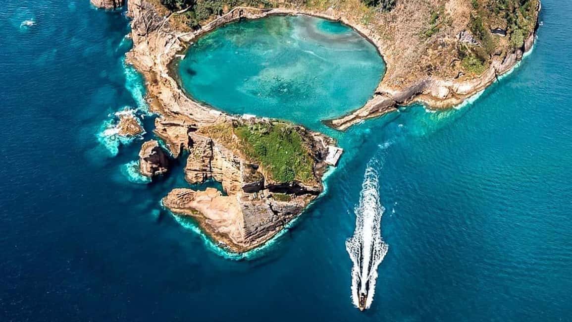 Vila Franca Islet: Around The Islet Guided Boat Tour - Where to Board the Boat: Marina de Vila Franca do Campo and Yellow Boats