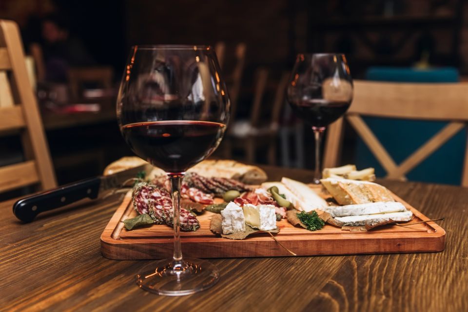 Vineyard Sips: Family Winery Tour & Gourmet Tasting in Corfu - Where You’ll Start: Estate Walk and Vineyard Background