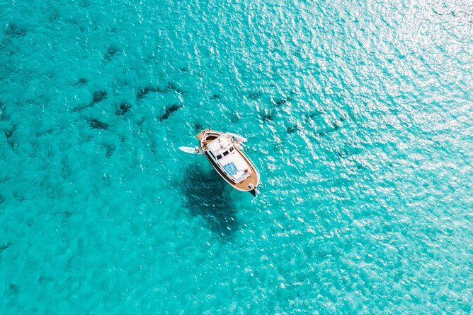 Visit the 8 most beautiful beaches in the South of Menorca Marenostrum - Stop 1: Cala en Turqueta for that postcard swim