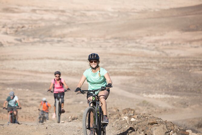 Volcanic Discovery PREMIUM eBike Tour: 35 km - Volcanic Discovery Premium eBike Tour in plain terms: what it is and what you’ll do