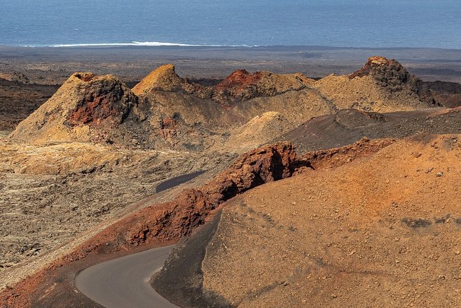 Volcano Hike - Timanfaya eruptions - Who should book this Timanfaya guided volcano hike?