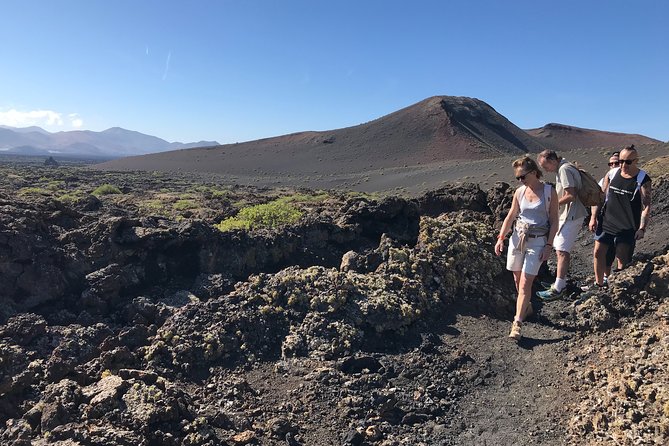 Volcano Trekking Tour (Timanfaya eruptions) - Walking Up La Rilla Volcano and Around the Crater Rim