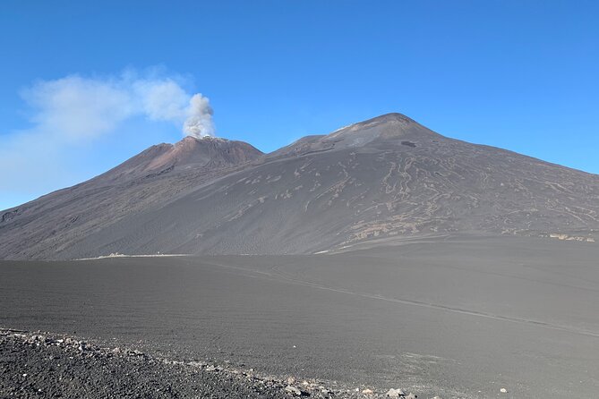 Volcanological excursion of the wild and less touristy side of the Etna volcano - Stop 4: returning to Piano Provenzana for food, water, and reset time