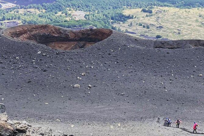 Volcanological excursion of the wild and less touristy side of the Etna volcano - Price and value: what you pay, what you still pay extra