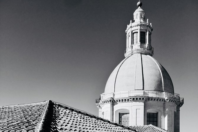 WalkingTour CATANIA - discovering the city of lava with a licensed guide - Price and pacing: what $24.19 really buys you
