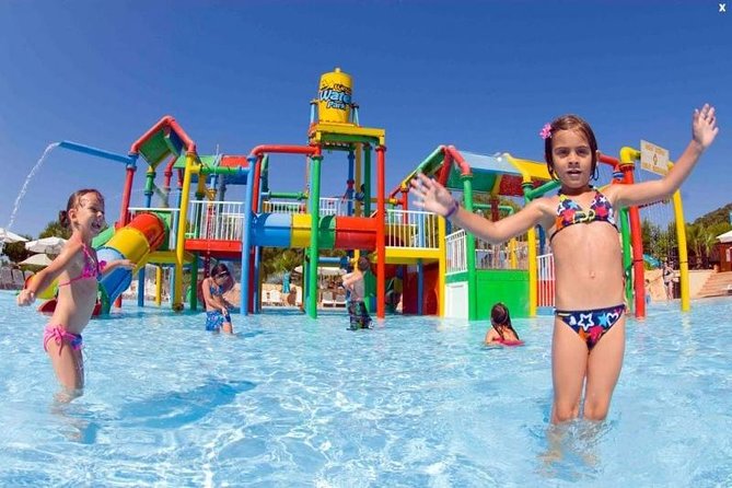 Western Water Park, Entrance tickets - Fast track vs patience: choosing your style of day