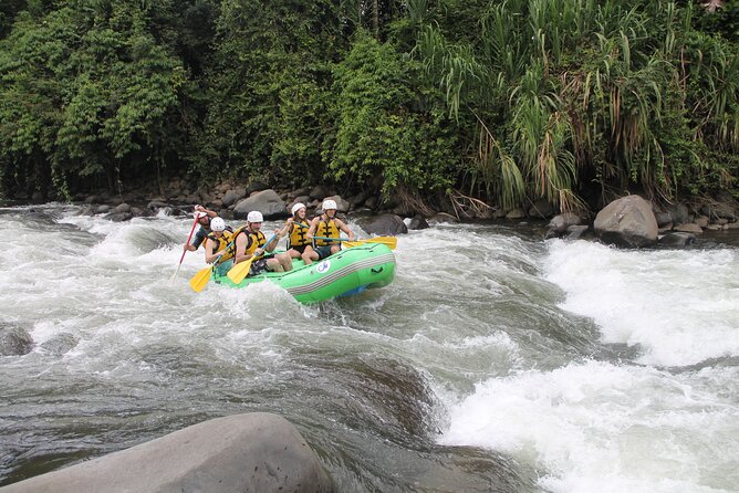 White Water Rafting class V - Class V on the Balsa River: what you’re really signing up for