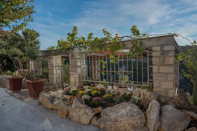 Wine Tasting & Food Experience Inside a Cretan Gorge - The Food: An Eight-Course Cretan Feast With Real Cooking