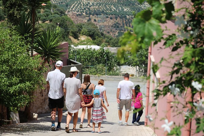 "YAMAS" - Winery tour &wine tasting - Price and portions: is $36.20 good value?