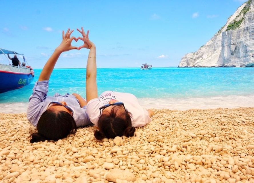 Zakynthos: early morning Shipwreck,Blue Caves and view point - Price and value: does $100 feel worth it?